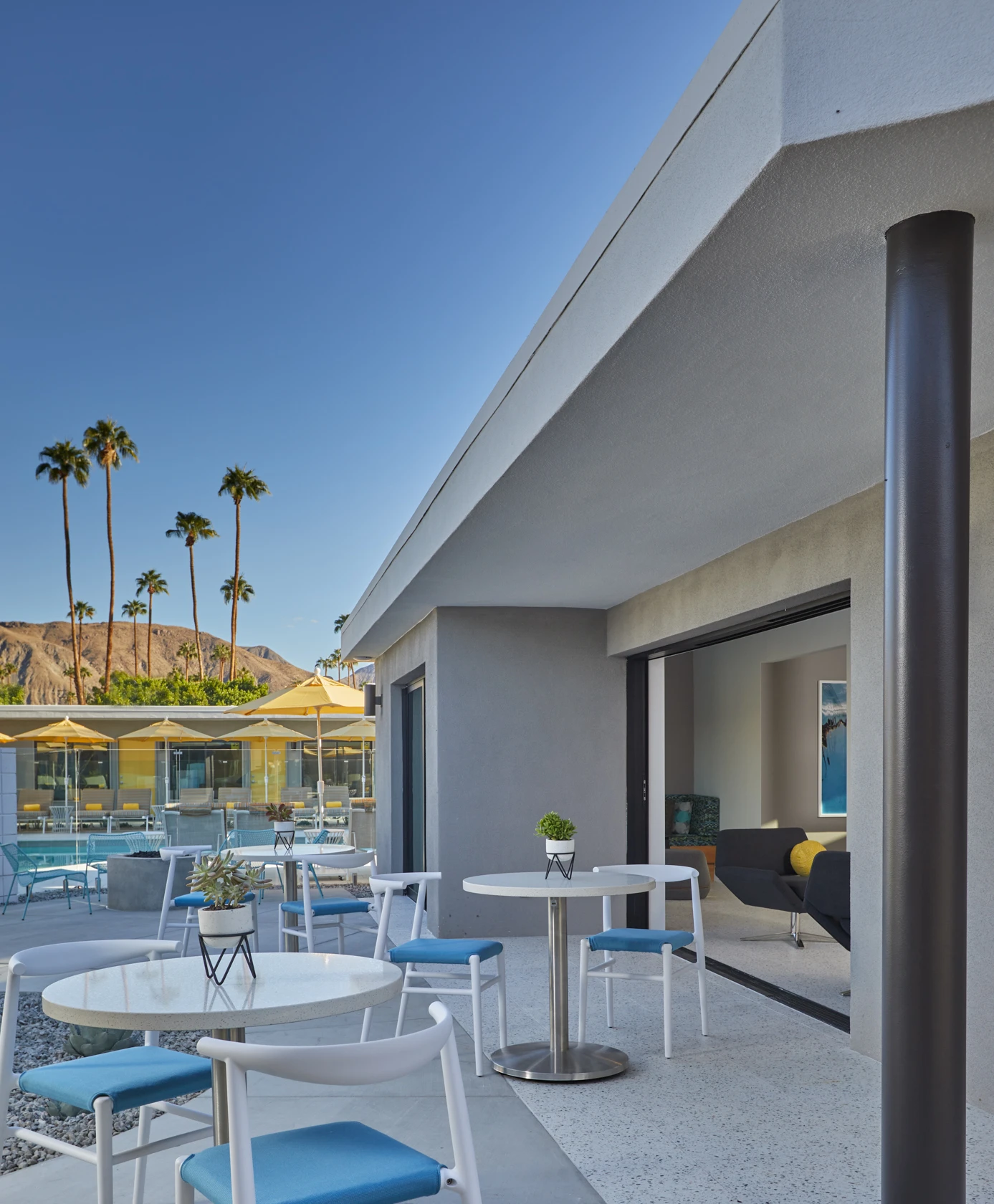 Twin Palms Resort