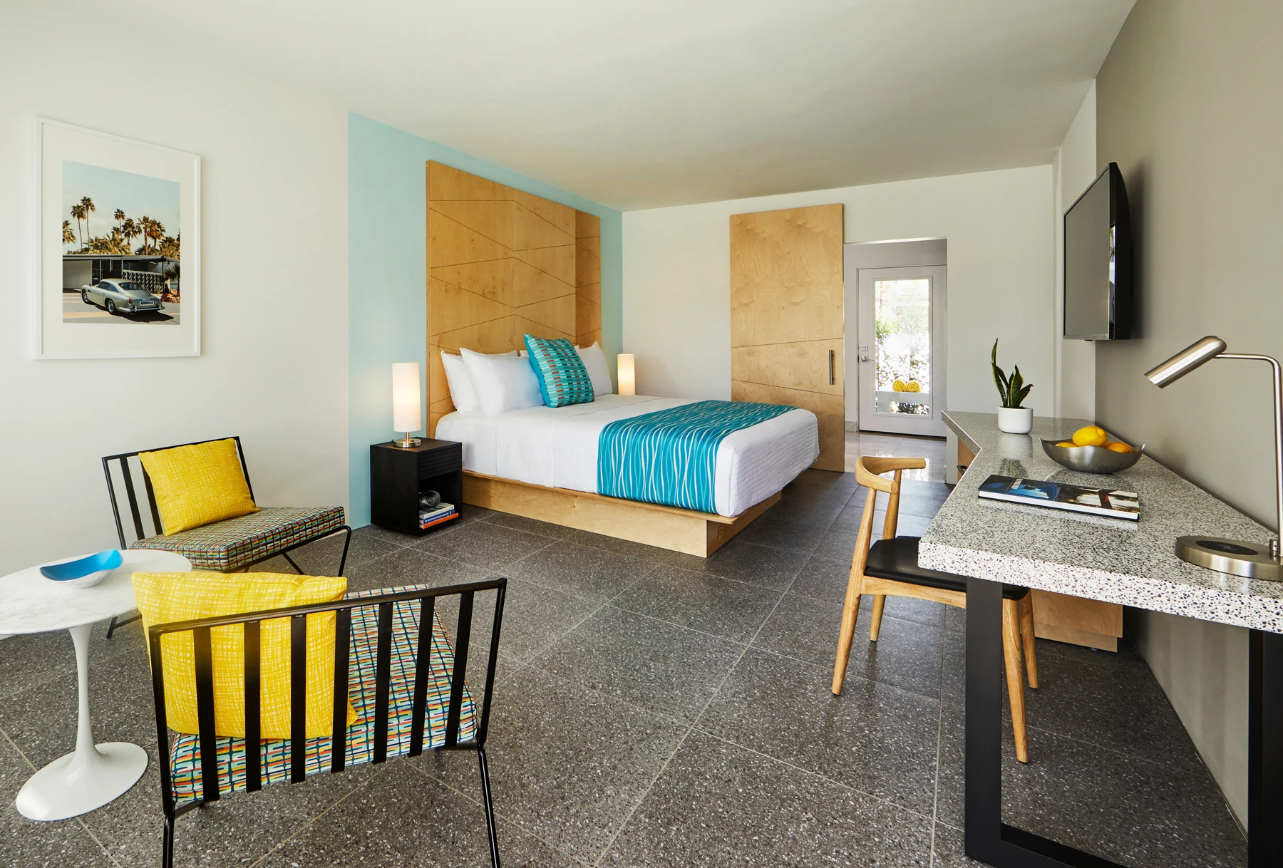 Twin Palms Resort