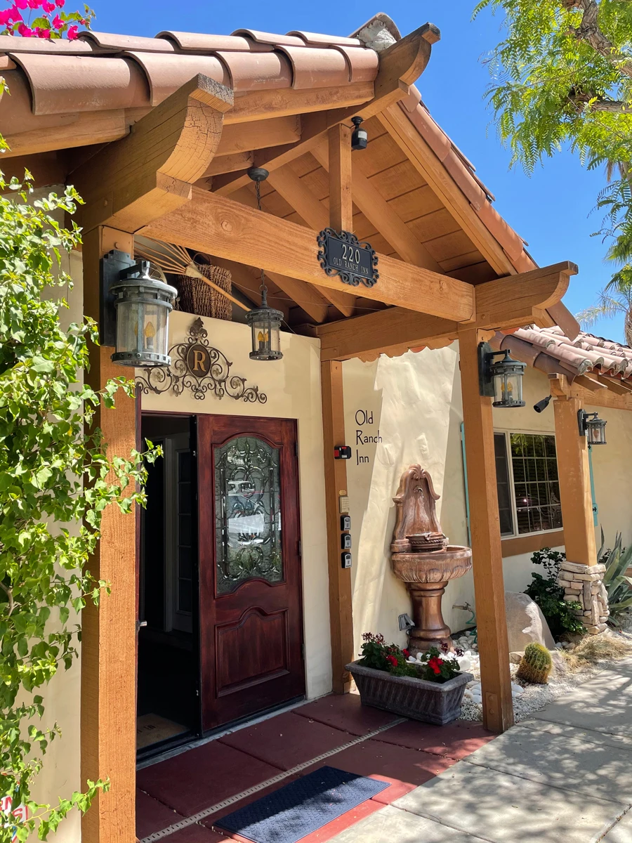 Old Ranch Inn: An Intimate Guesthouse in Palm Springs’ Historic Tennis Club Neighborhood