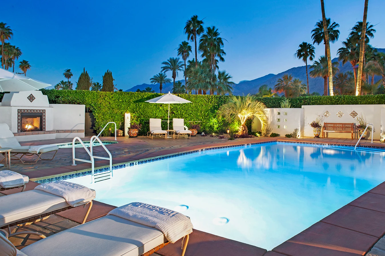 Hotel Thumbnail