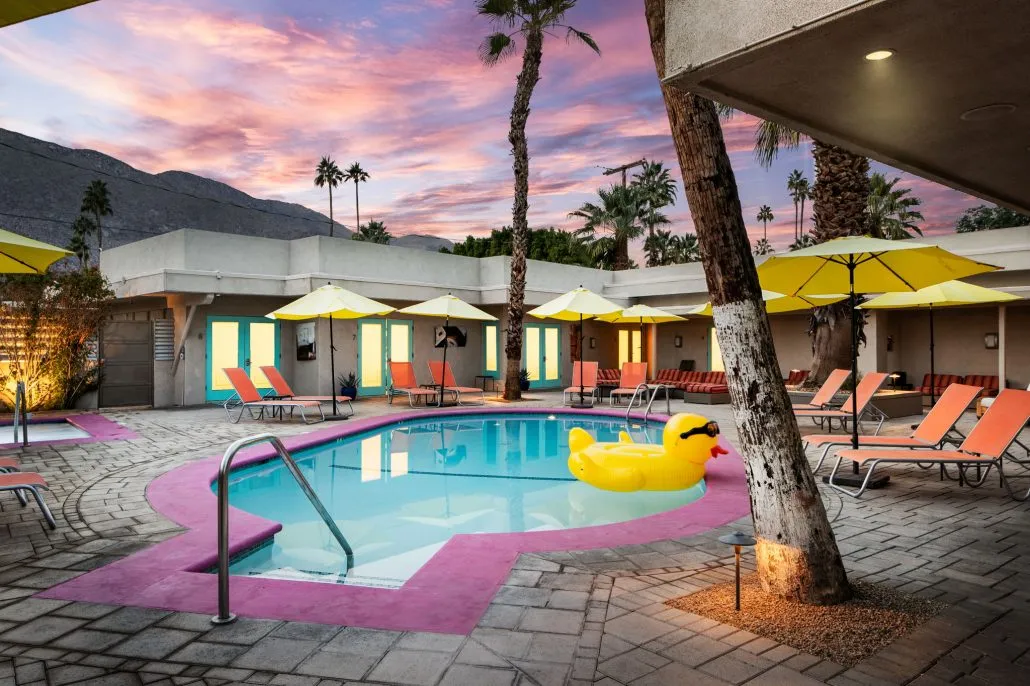 Hotel El Noa Noa at sunset