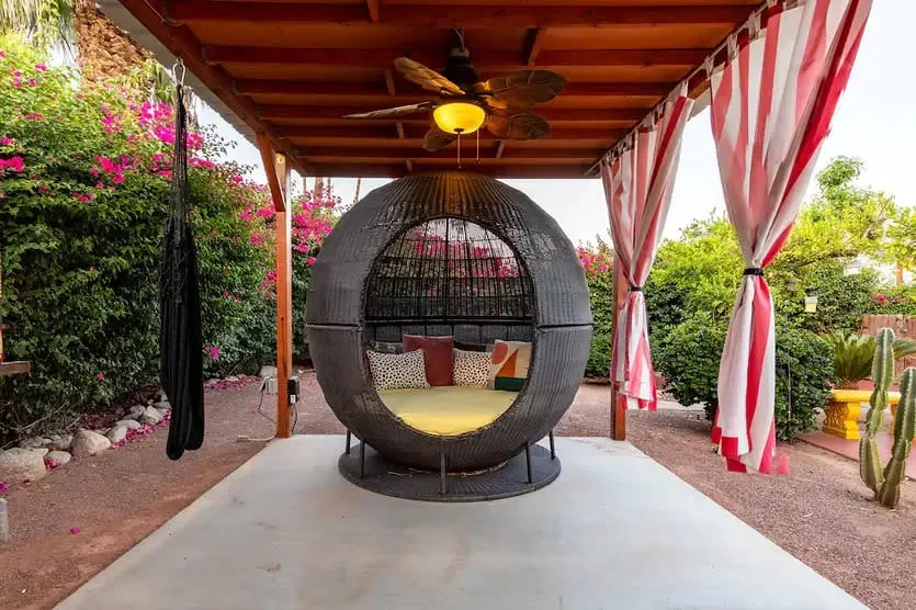Float Hotel Palm Springs