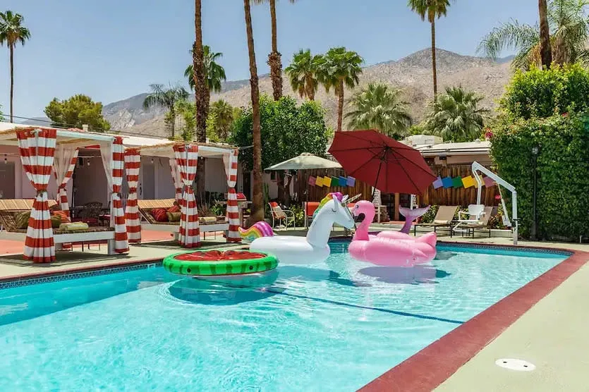 Float Hotel Palm Springs