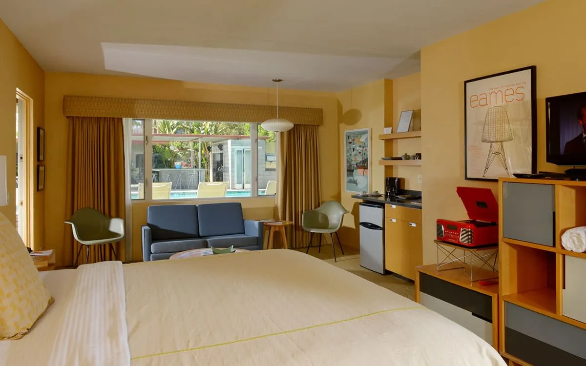 Orbit In Hotel