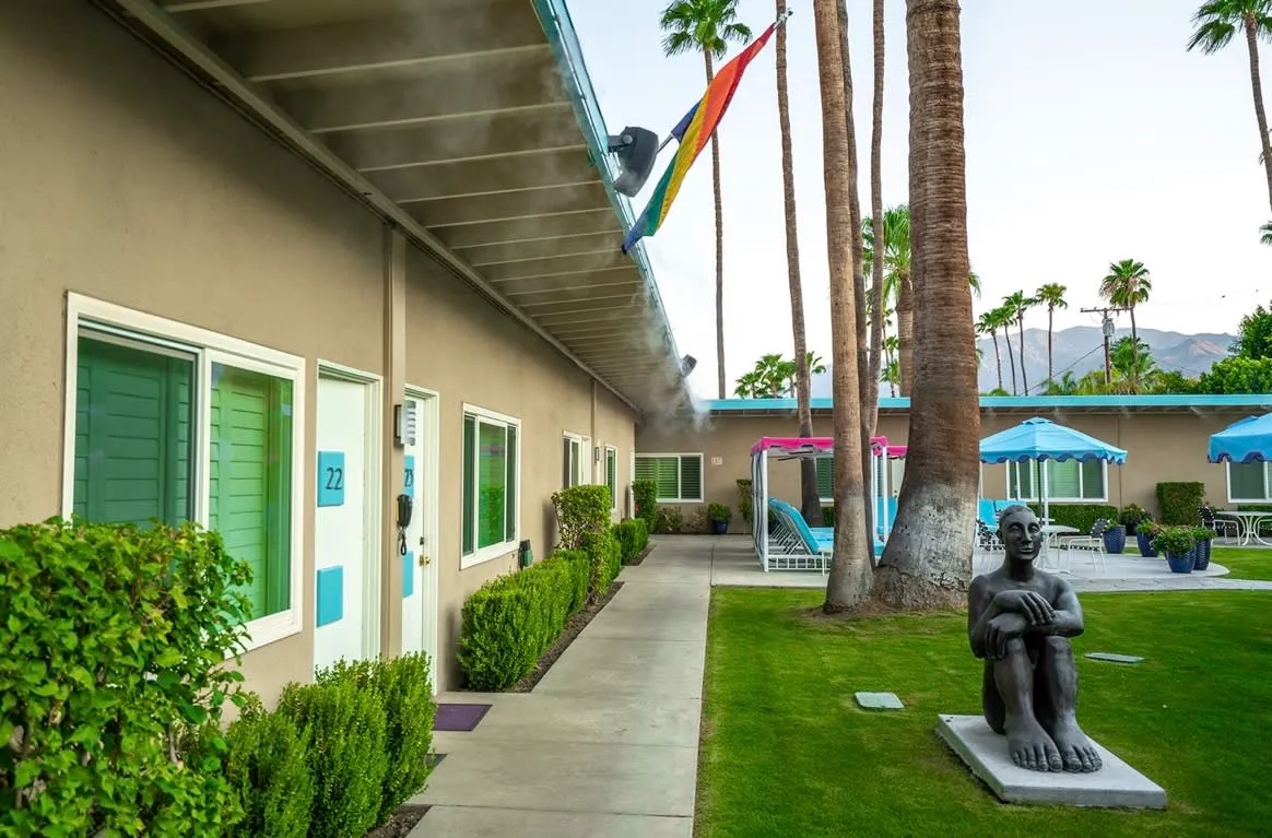 INNdulge Palm Springs