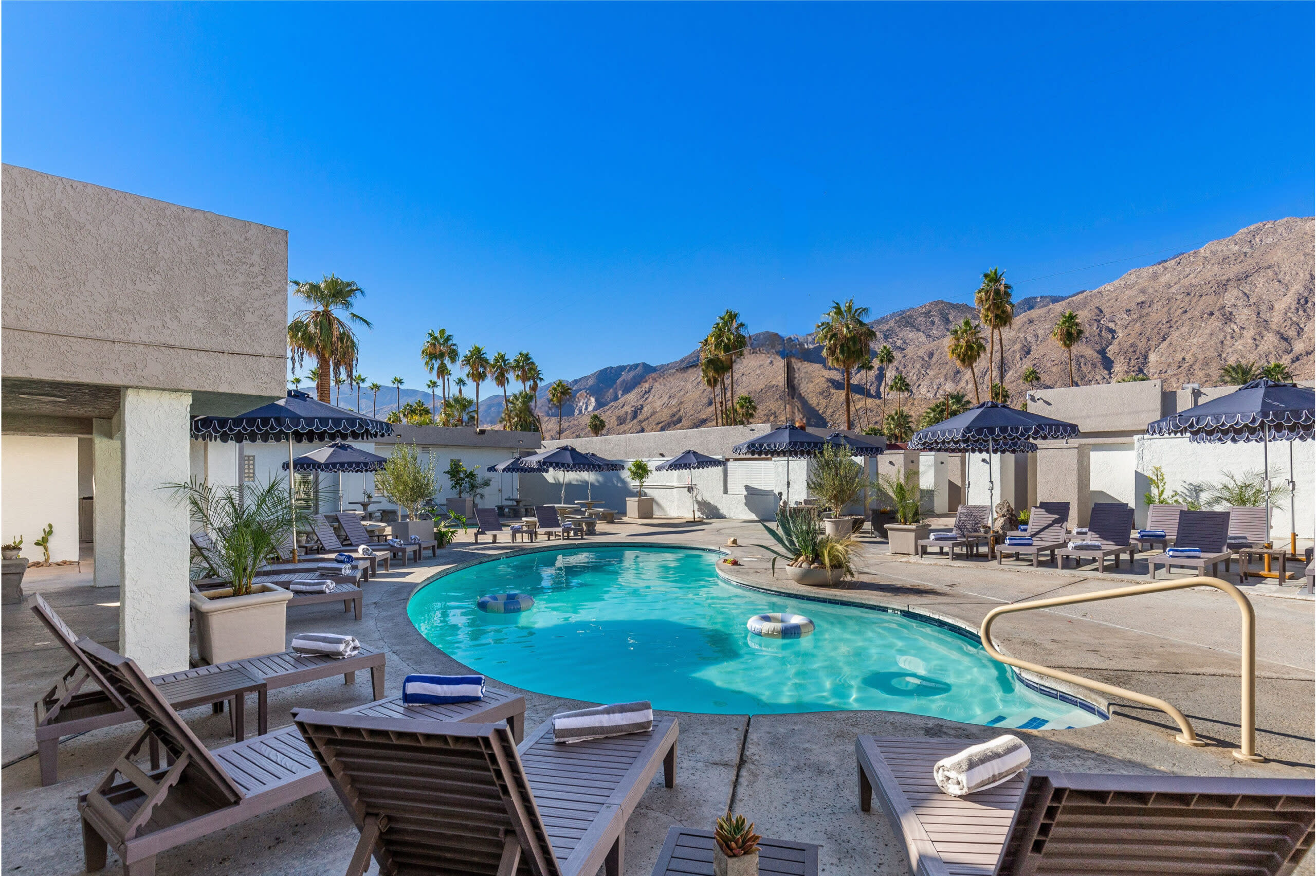 Palm Springs Preferred Small Hotels